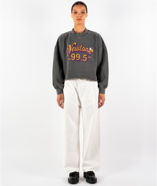 Sweatshirt crop porter pepper "RADIO" Voir les baskets