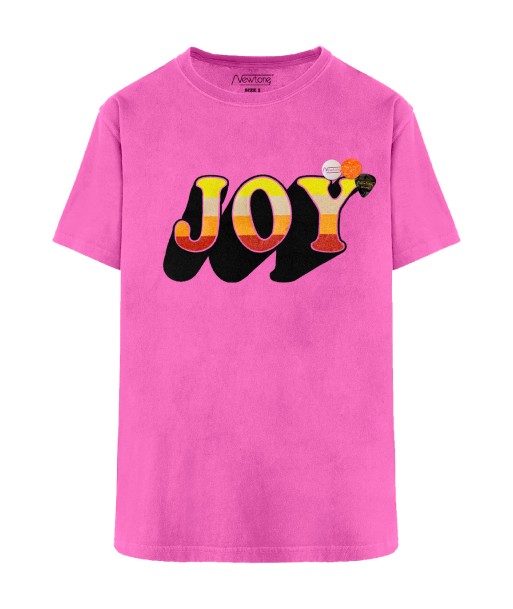 Tee shirt trucker fuschia "JOY FW24" Dans la société mordern